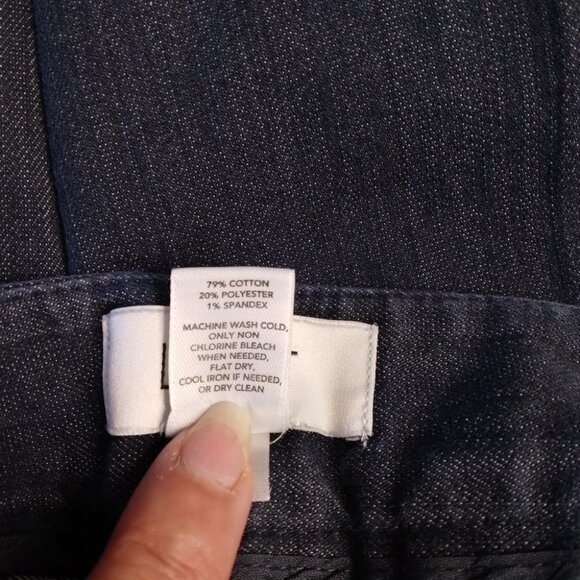 LOFT Petites Dark Wash ANN Cuffed Capri Size 10P - Picture 11 of 11